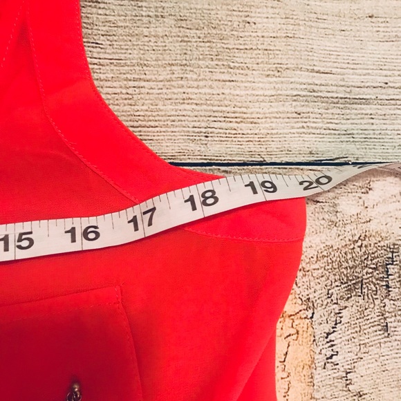 Coral Strap Tank w/ Front Pockets Sheer Hi-Low Cut - Picture 8 of 8